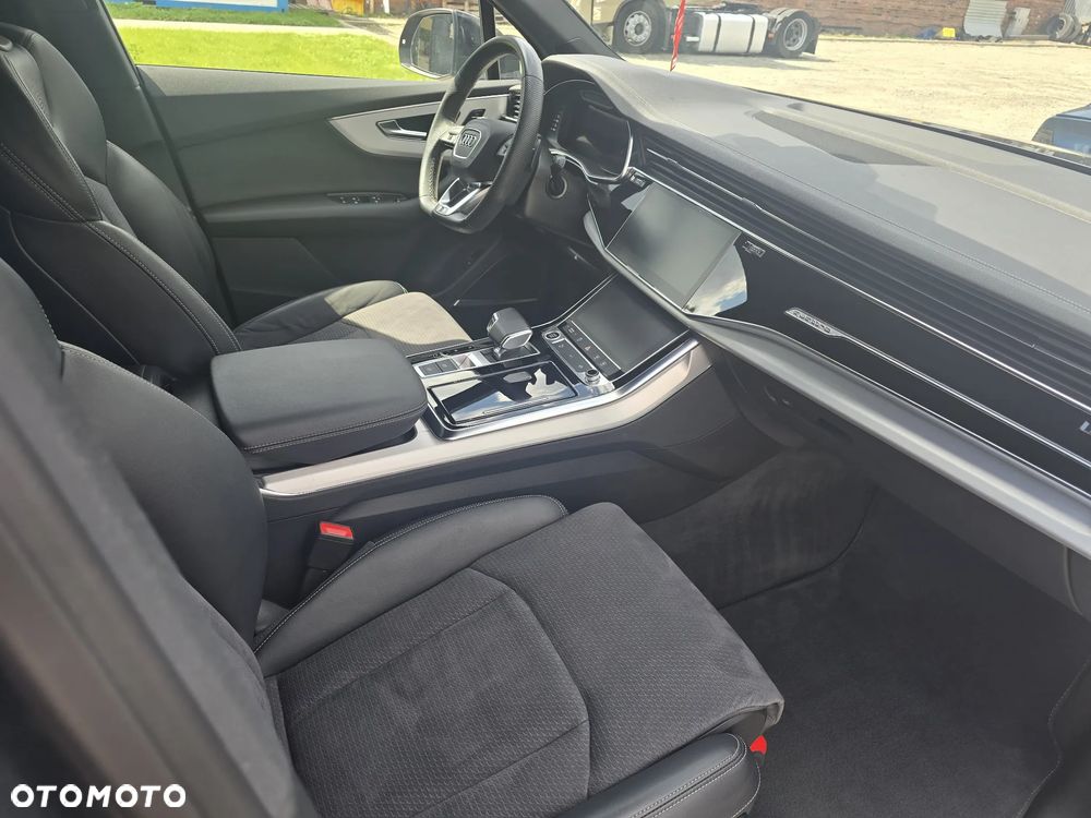 Audi Q7 50 TDI mHEV Quattro Black Edition Tiptr - 8