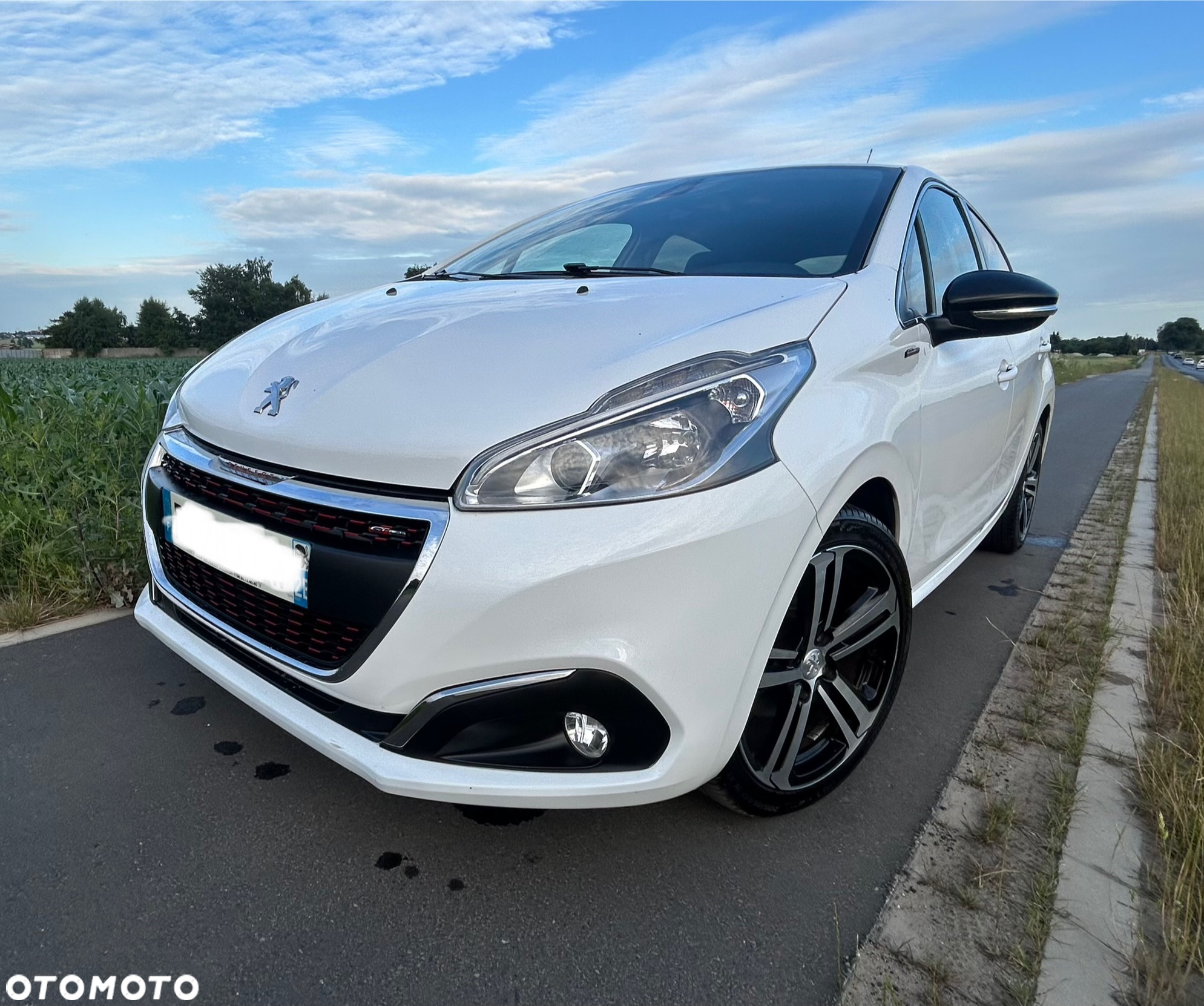 Peugeot 208 1.2 PureTech Allure S&S - 5