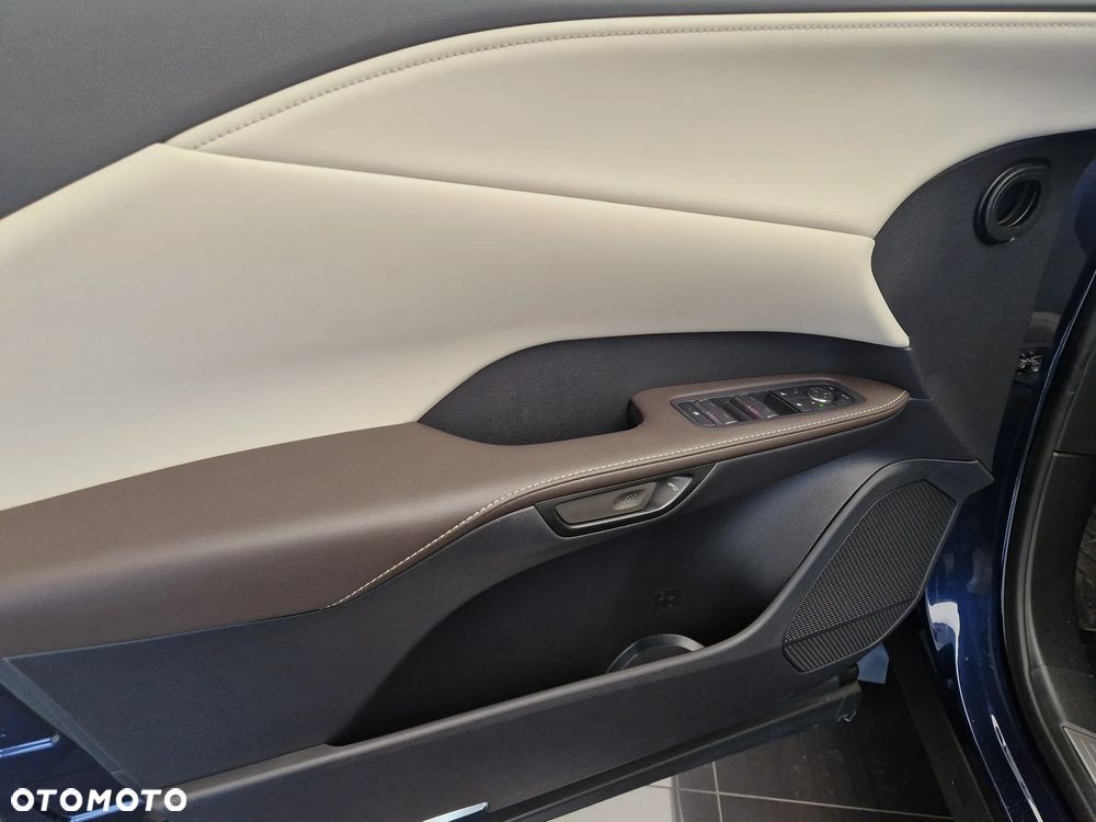 Lexus RX 350h F Sport Design - 10