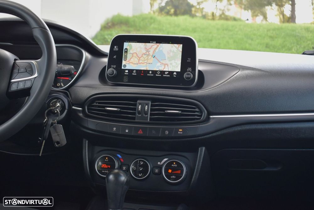 Fiat Tipo Station Wagon 1.6 M-Jet Lounge DCT - 20