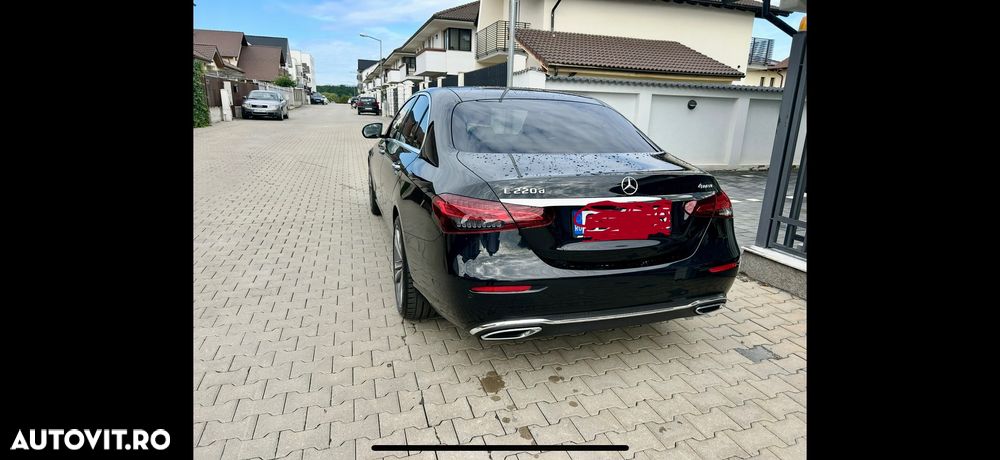 Mercedes-Benz E 220 d 4MATIC Aut. - 3