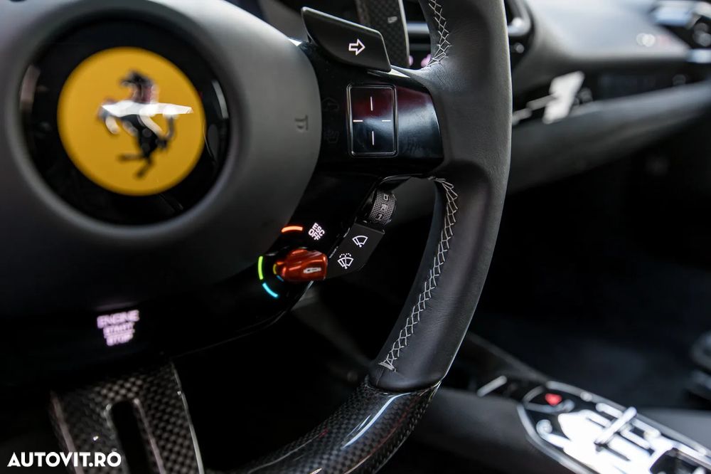 Ferrari 296 GTS - 22