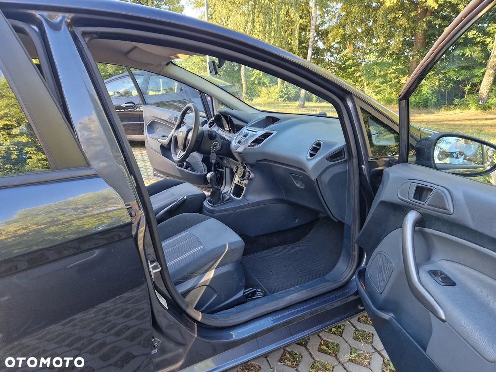 Ford Fiesta 1.25 Trend - 15