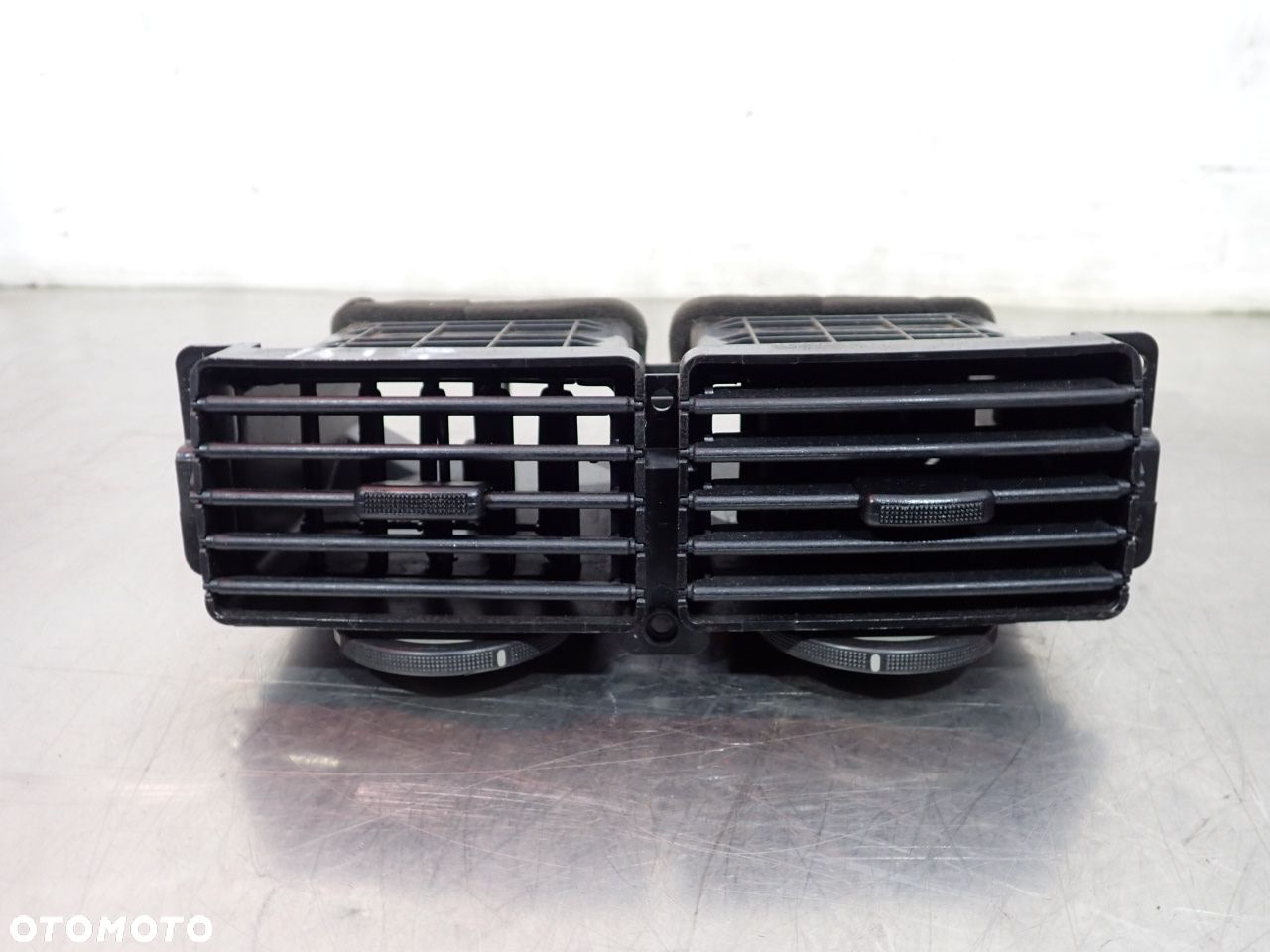 KRATKA NAWIEWU KIA MAGENTIS I LIFT 97410-3C010 - 1
