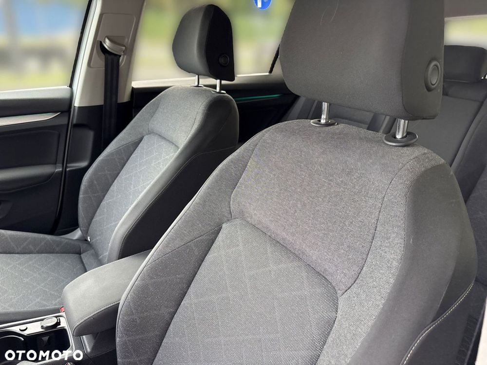 Volkswagen Golf 1.5 TSI EVO Life - 11