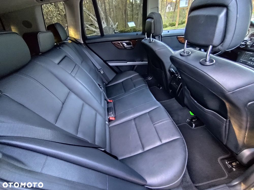 Mercedes-Benz GLK 220 CDI DPF 4Matic BlueEFFICIENCY 7G-TRONIC SPORT EDITION - 29