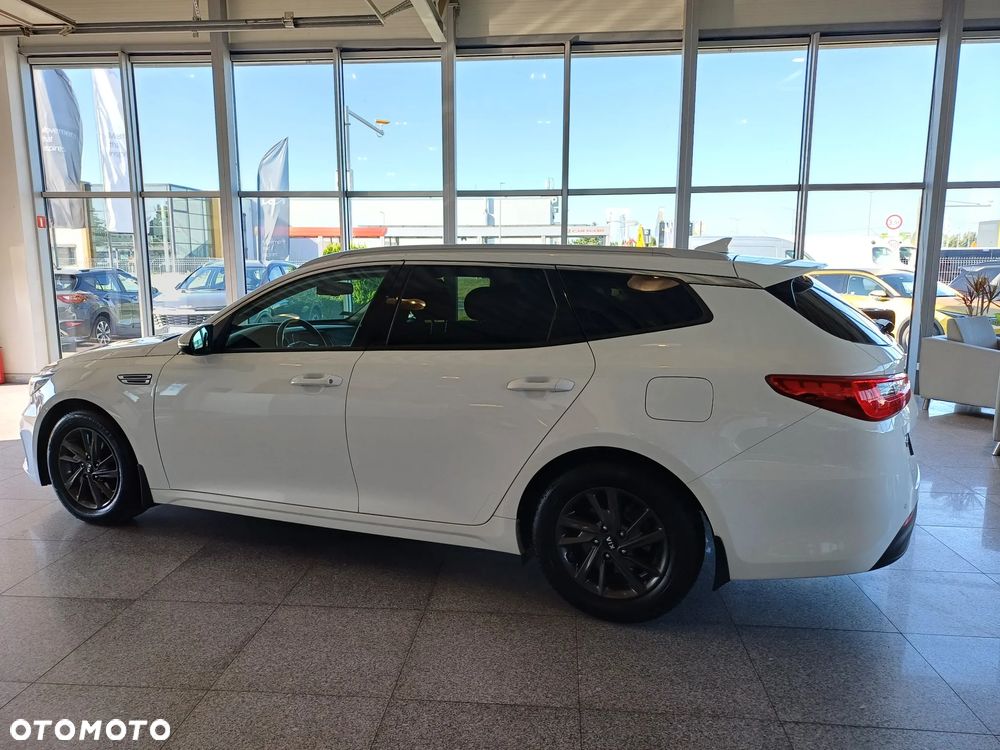 Kia Optima 1.6 CRDI SCR M DCT - 4