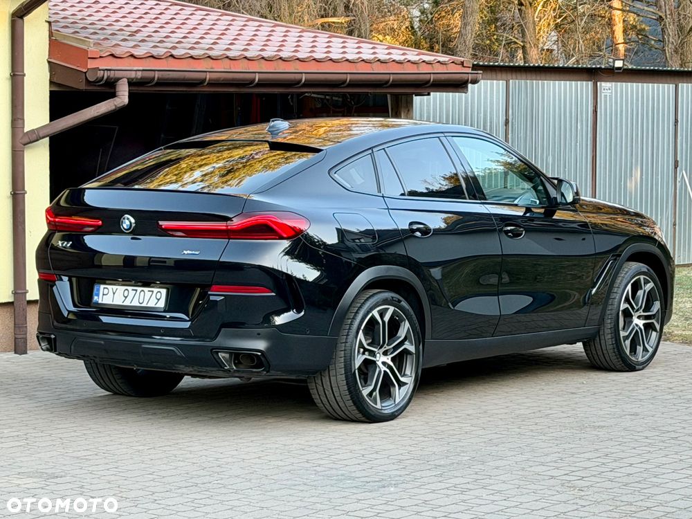 BMW X6 - 12