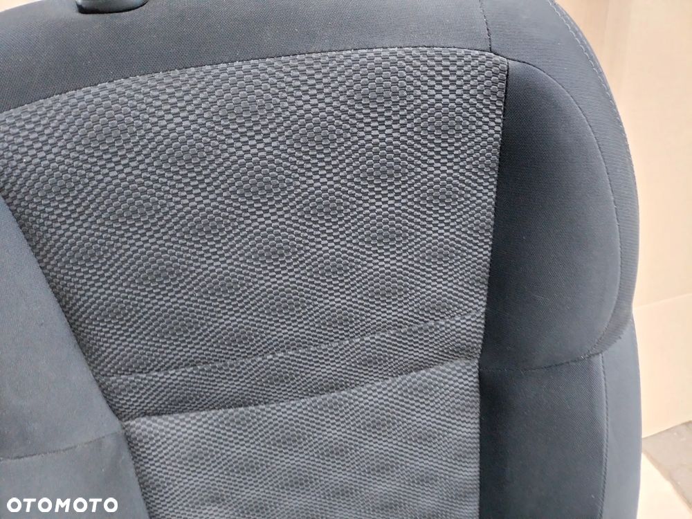 NISSAN QASHQAI J11 FOTEL PRAWY - 8