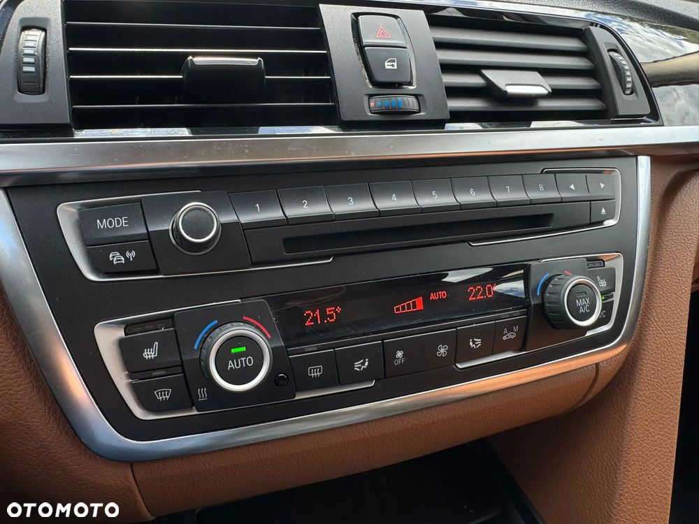 BMW Seria 3 320d Efficient Dynamics Edition Luxury Line - 17