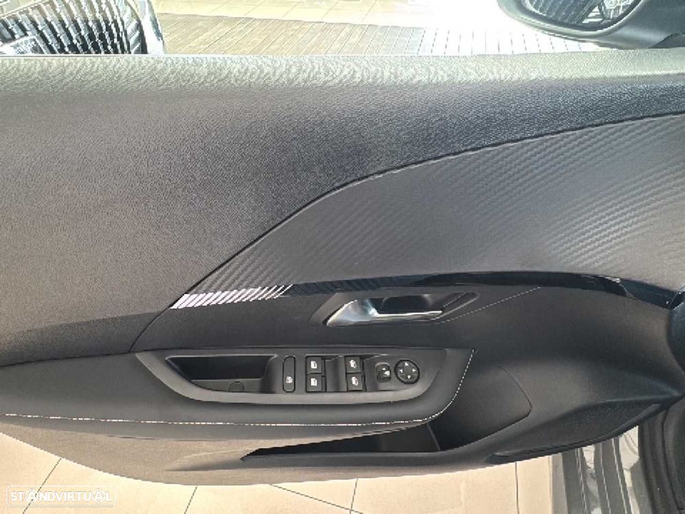Peugeot 208 1.2 PureTech Allure - 12