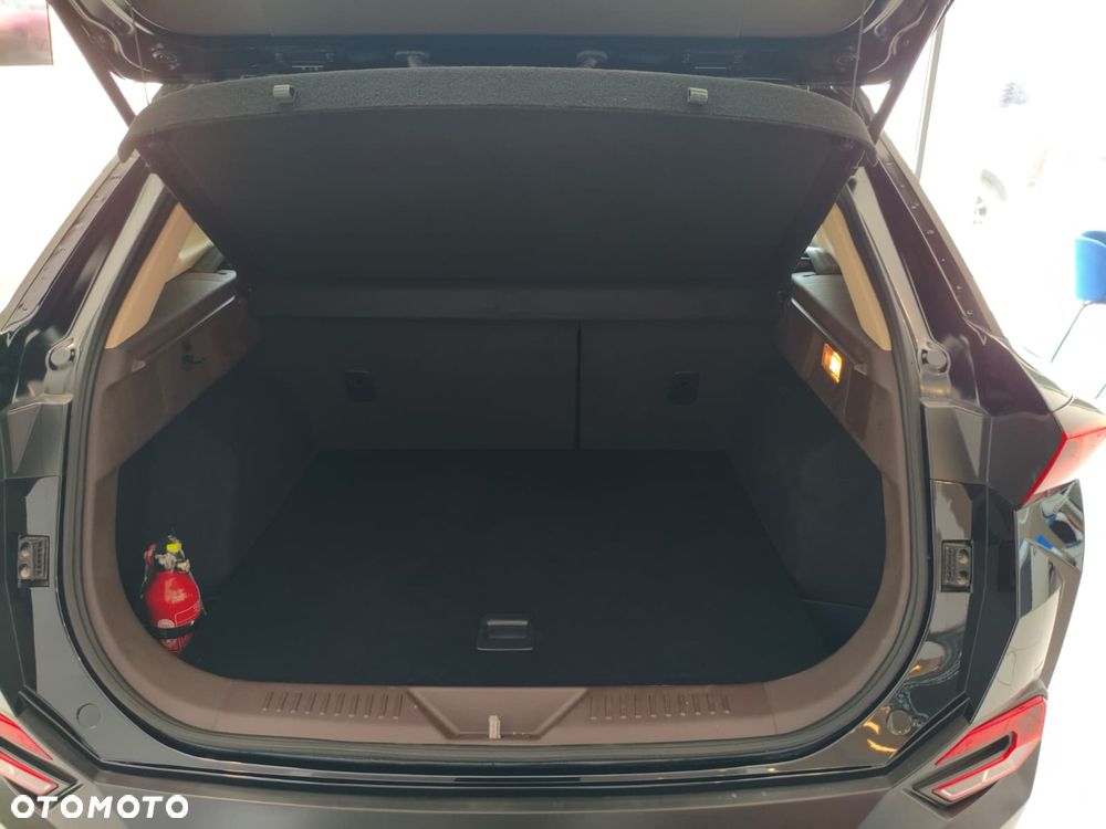 Bestune T77 1.5T Elegance DCT - 16