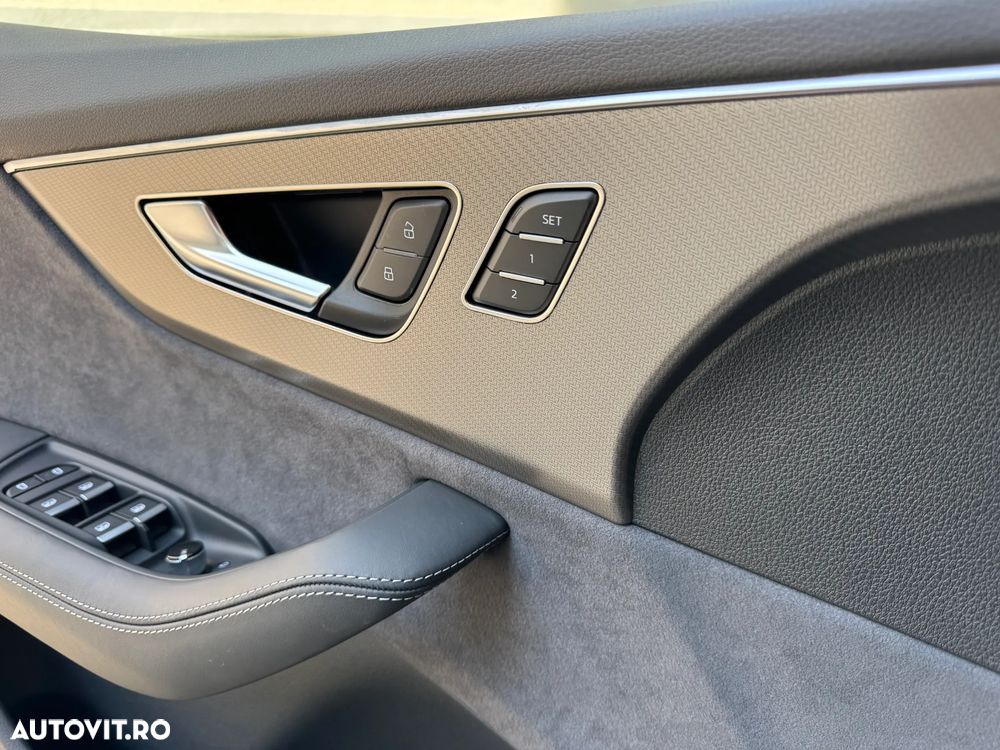 Audi RS Q8 RSQ8 Performance quattro Tiptronic MHEV - 23