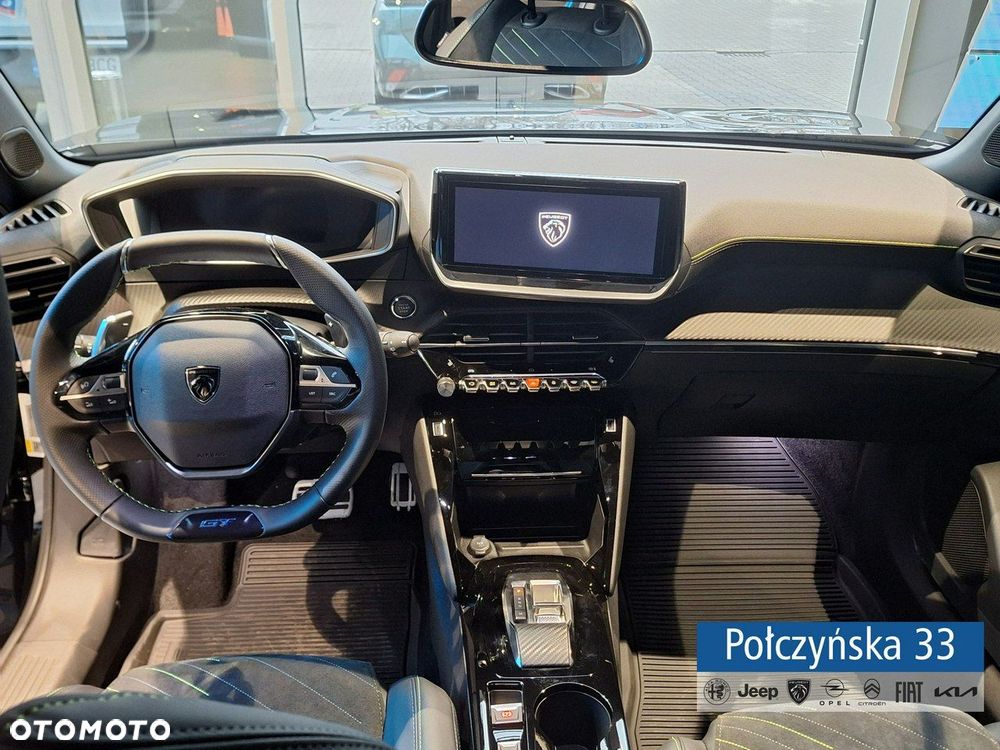 Peugeot 2008 - 12