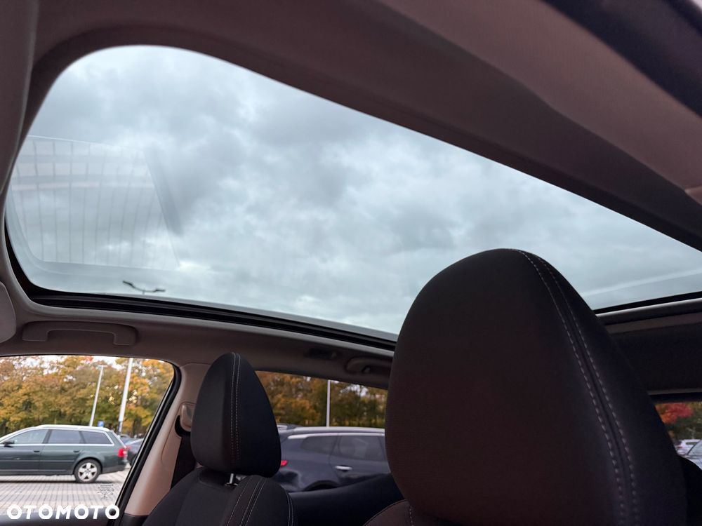 Nissan Qashqai 1.2 DIG-T Tekna Xtronic - 37