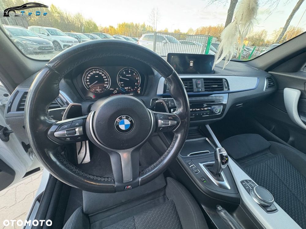 BMW Seria 1 120d M Sport Shadow sport - 19