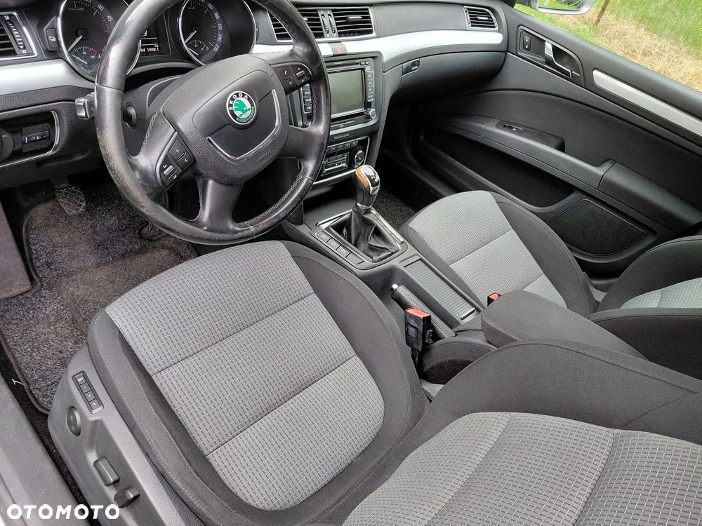 Skoda Superb 1.6 TDI Comfort / Active Greenline - 8