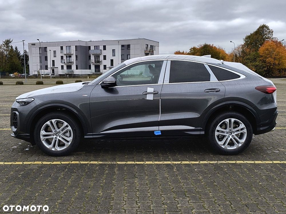 Audi Q5 Sportback - 7