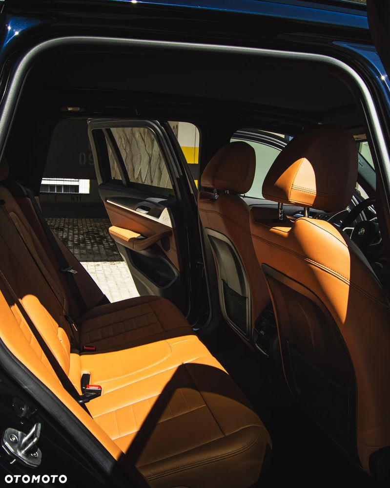 BMW X3 M M40i Sport Edition - 12