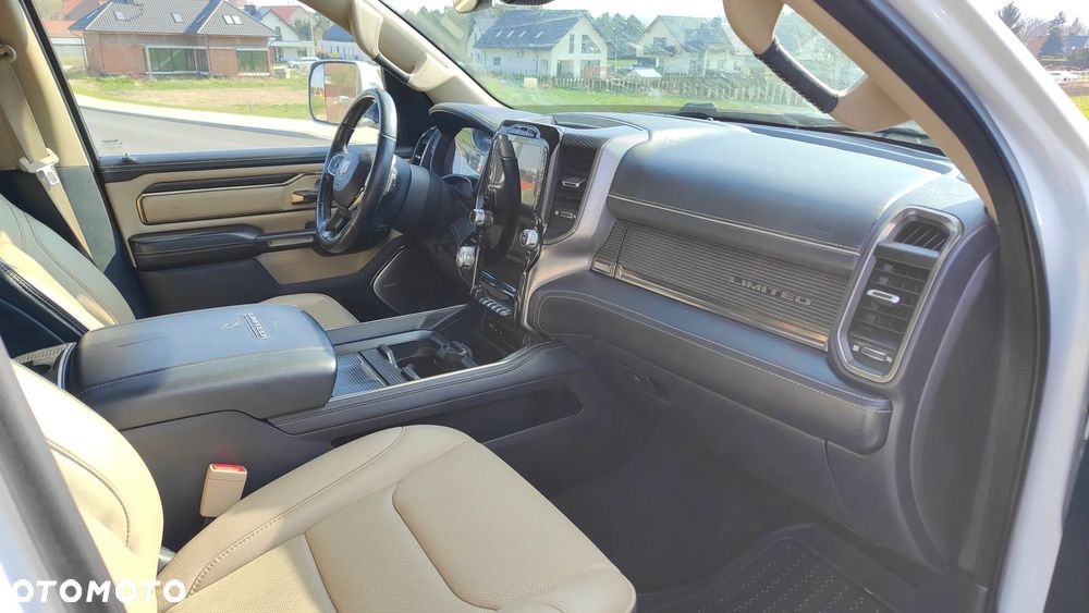 RAM 1500 5.7 Crew Cab Limited - 10