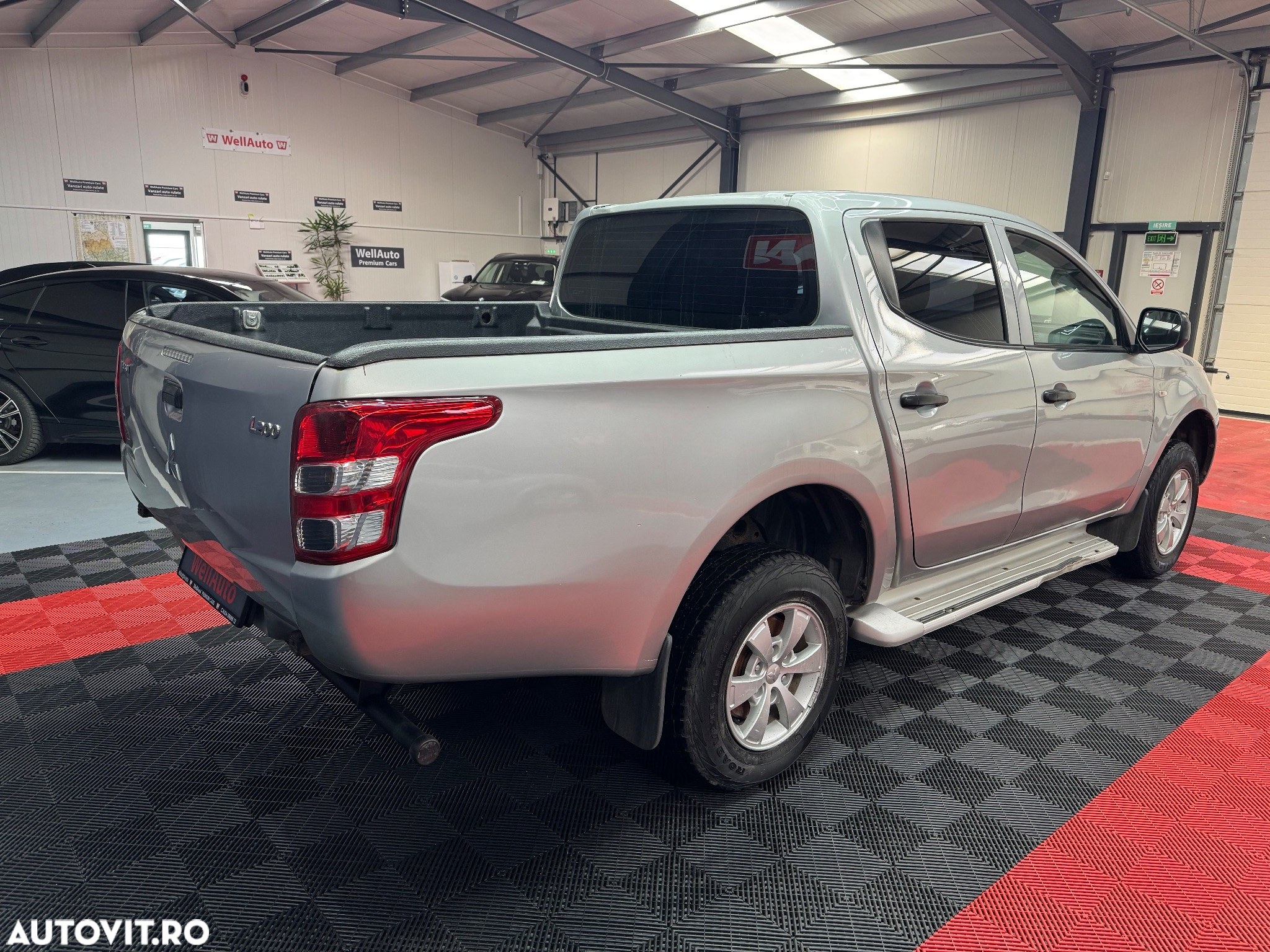 Mitsubishi L200 - 5