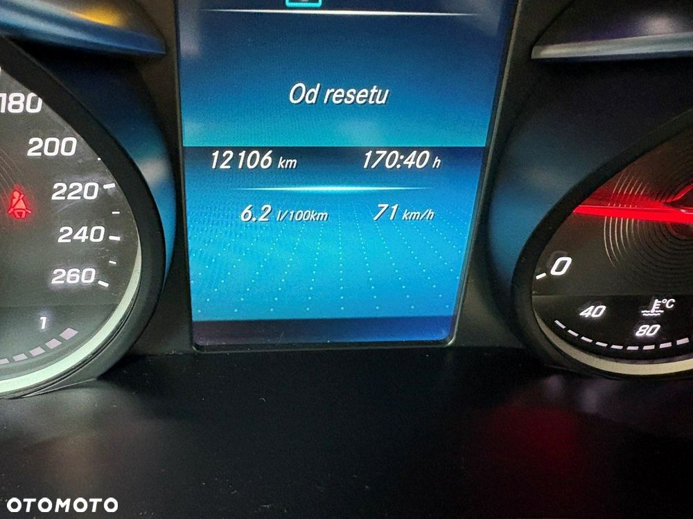 Mercedes-Benz GLC - 23