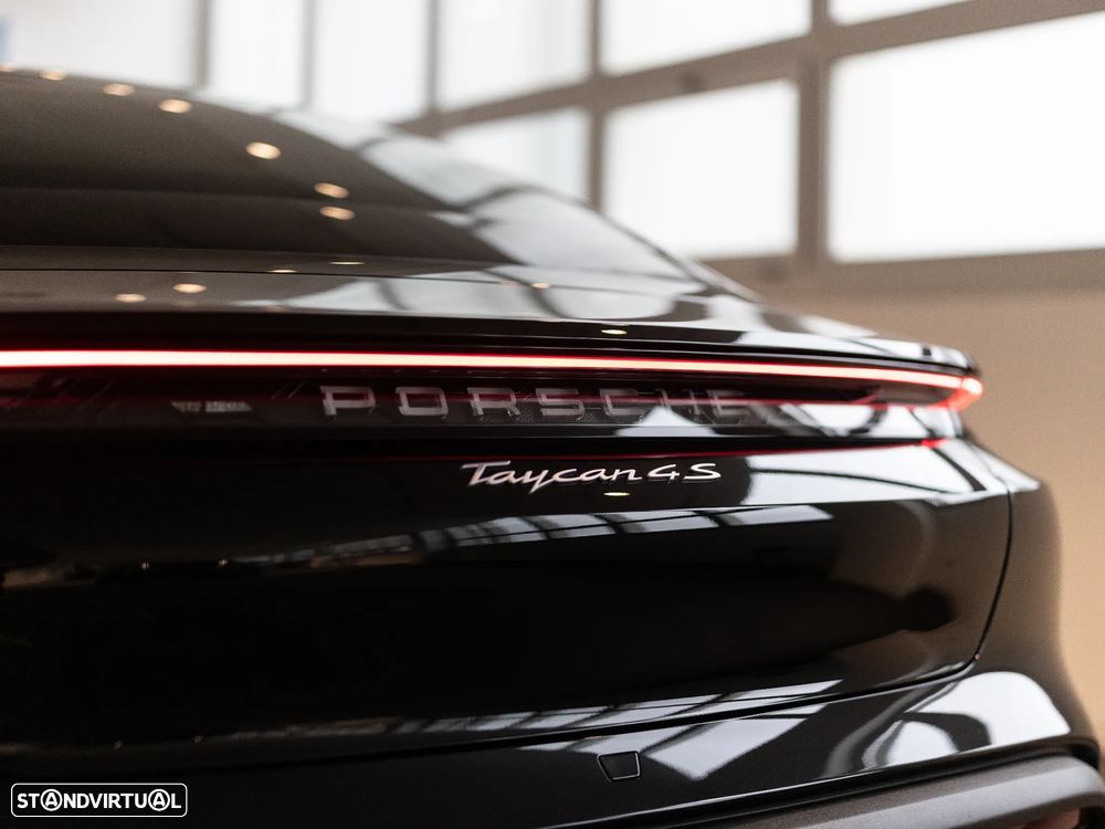 Porsche Taycan 4S Bateria Performance Plus - 22