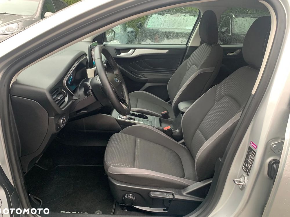 Ford Focus 1.0 EcoBoost Titanium Business - 11