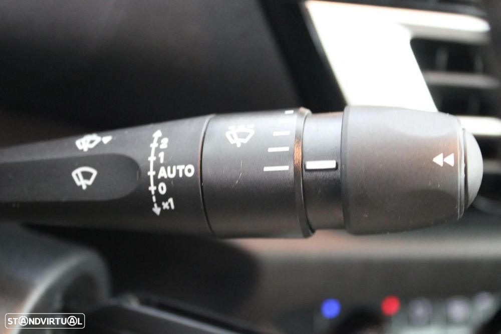 Citroën e-C4 X 54 kWh Autonomia Alargada Plus - 18