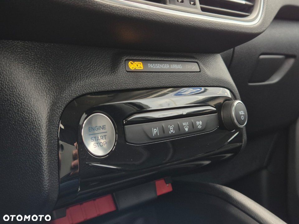 Ford Kuga - 20