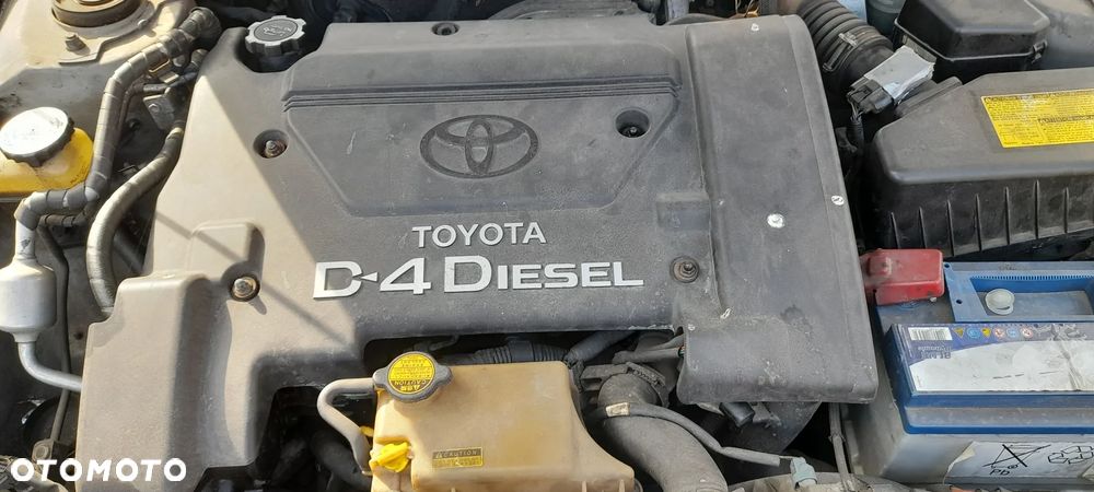 SILNIK DIESEL TOYOTA AVENSIS T22 2.0 D4D - 10