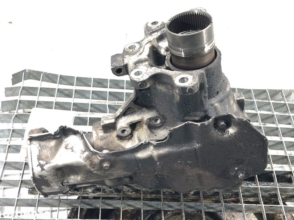 REDUKTOR SKRZYNI BIEGÓW  VOLVO XC60 II (246) 2017 - 2022 D4 AWD 140 kW [190 KM] olej napędowy 2017 - 4