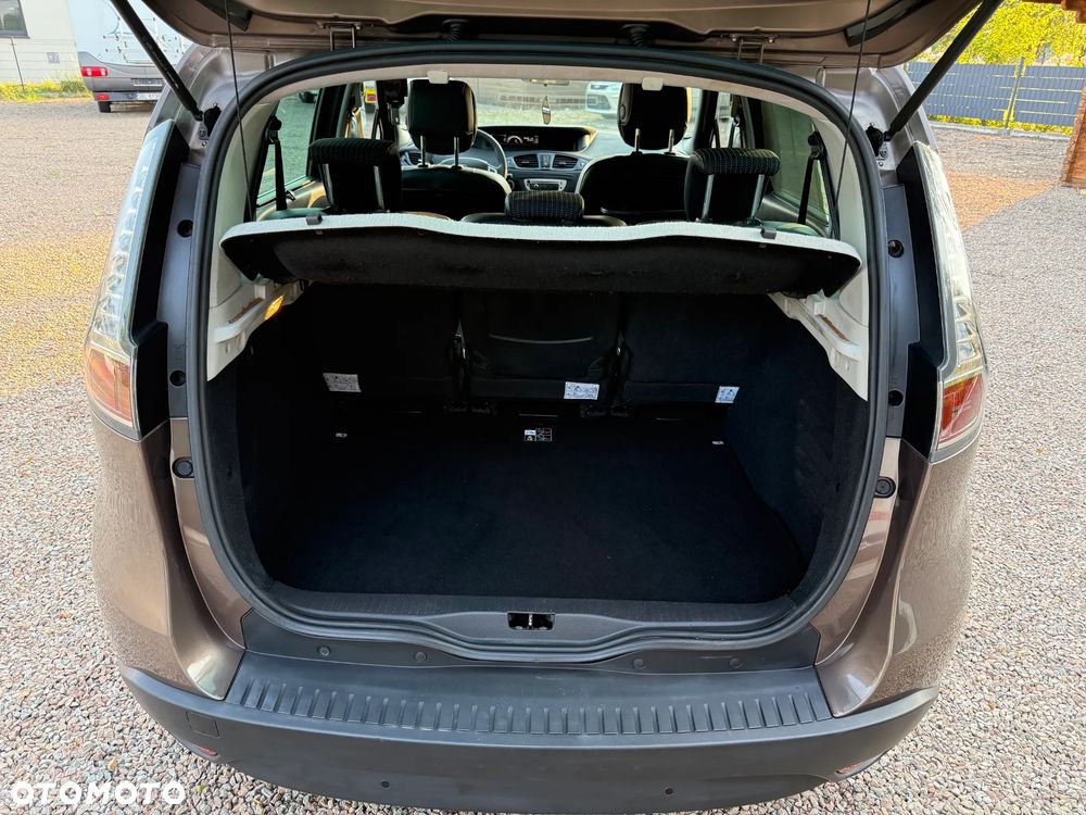 Renault Scenic - 20