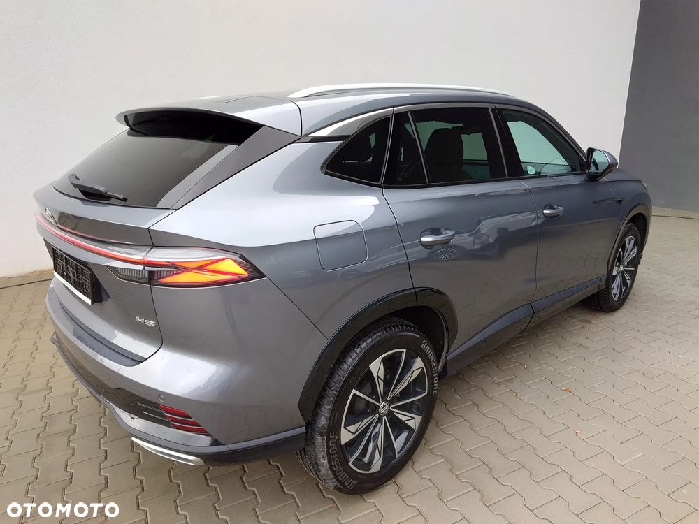 MG HS 1.5 T-GDI Exclusive DCT - 2
