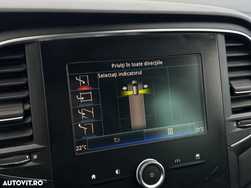 Renault Megane ENERGY TCe 160 EDC BOSE EDITION - 23