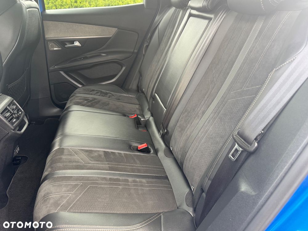 Peugeot 3008 1.5 BlueHDi GT S&S EAT8 - 8