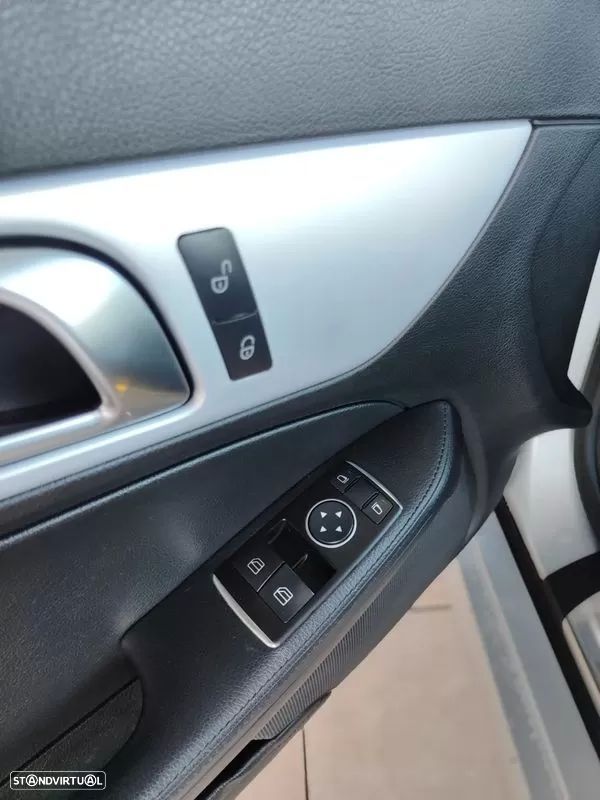 Mercedes-Benz SLK 250 CDI BE - 14
