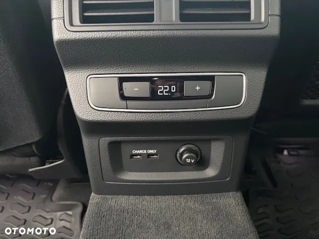 Audi SQ5 Sportback - 16