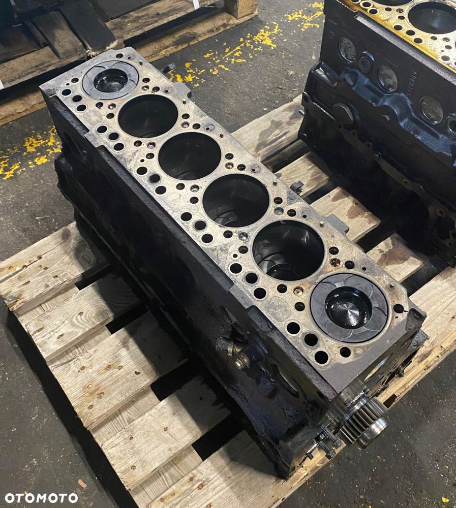 MAN TGL D0836 BLOK Z WAŁEM TŁOKAMI LFL63 EURO4/5 240–330KM - 1