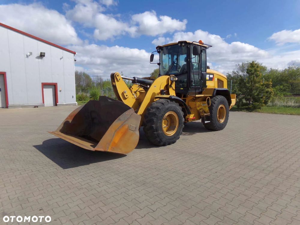 Caterpillar 930K - 1