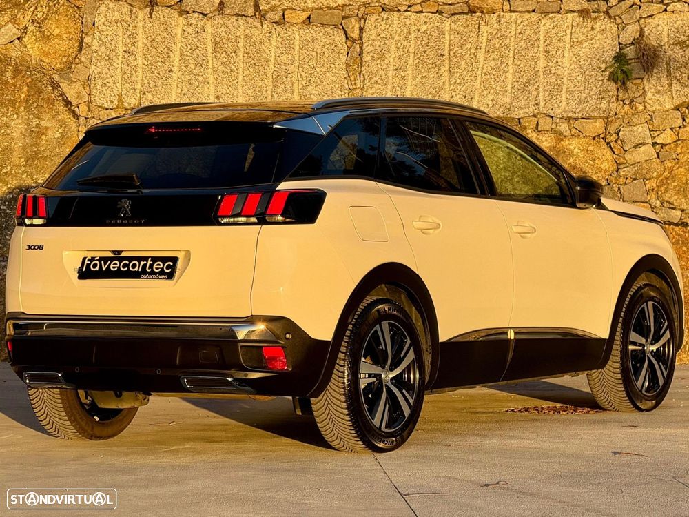 Peugeot 3008 1.2 PureTech Allure - 16