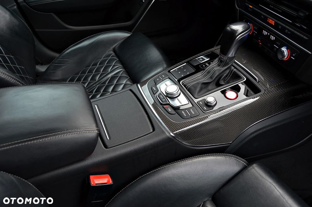 Audi S6 Limousine - 29