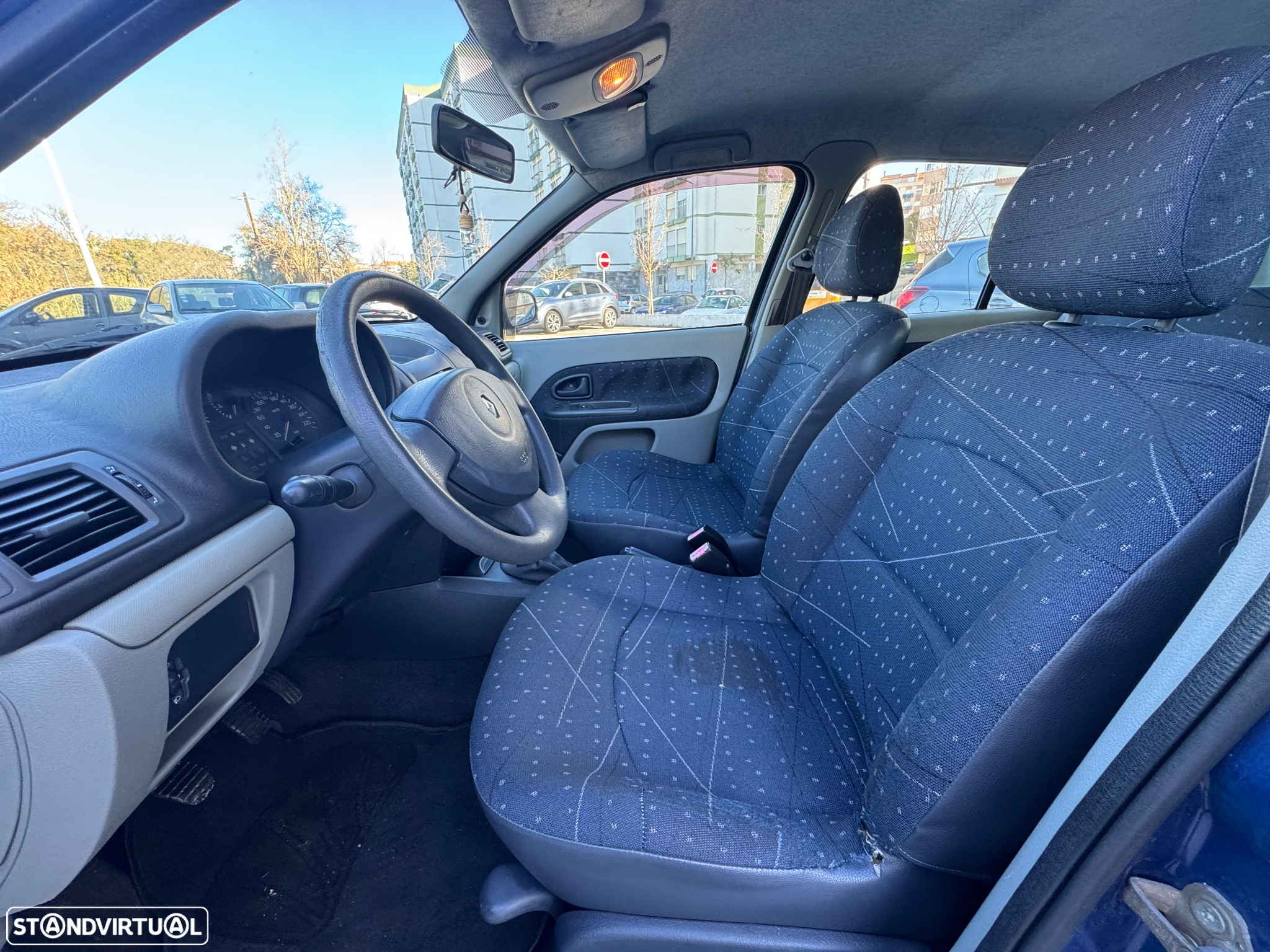 Renault Clio 1.2 Expression - 8