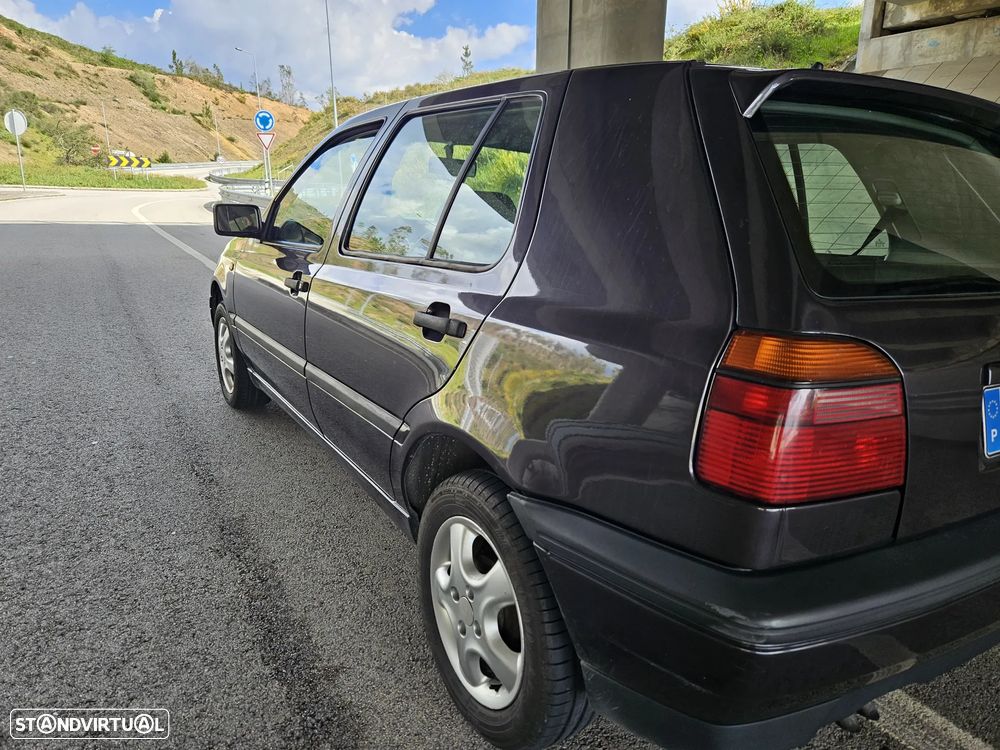 VW Golf - 6