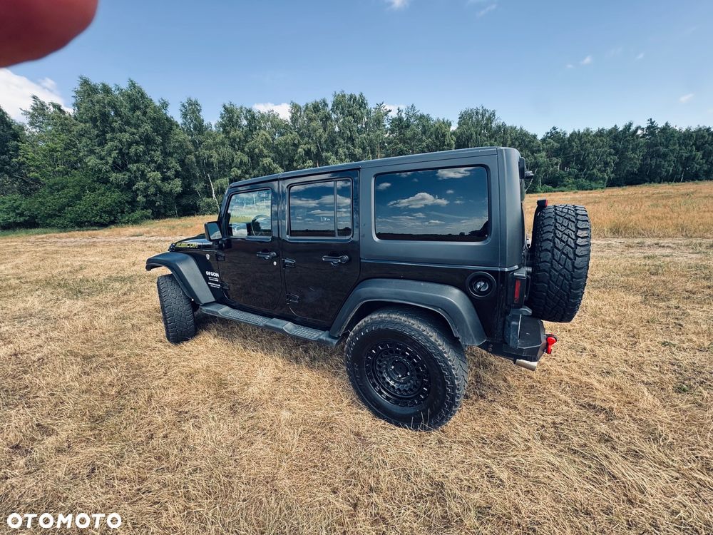 Jeep Wrangler - 2