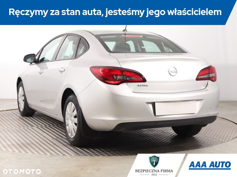 Opel Astra - 5