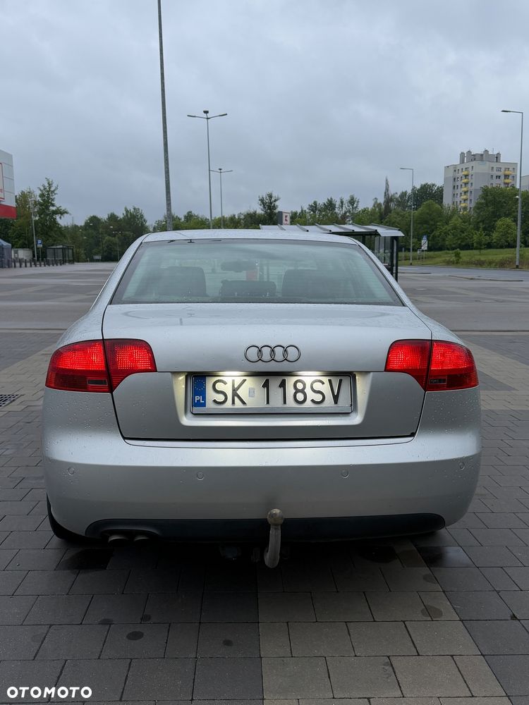 Audi A4 Avant 2.0 TDI - 7