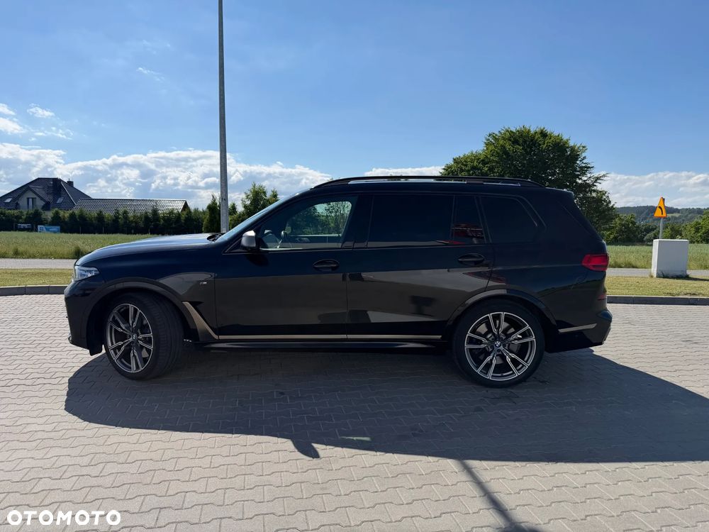 BMW X7 M50i sport - 16