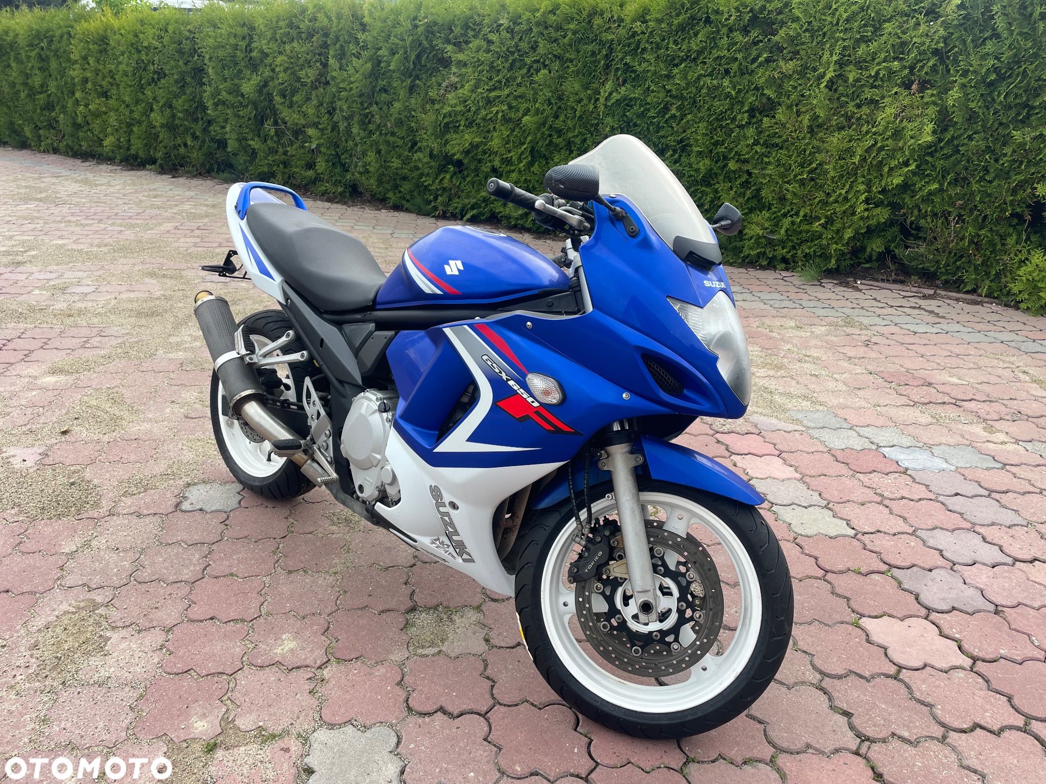 Suzuki GSX - 1