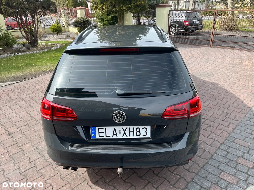 Volkswagen Golf 2.0 TDI SCR Highline - 32